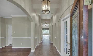 Building Photo - 30 S Rambling Ridge Pl