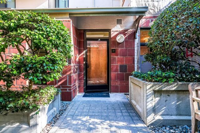 Primary Photo - 1 bedroom in Seattle WA 98121