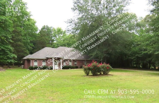 Building Photo - Gorgeous 3 Bedroom, 2 Bath House: Country ...