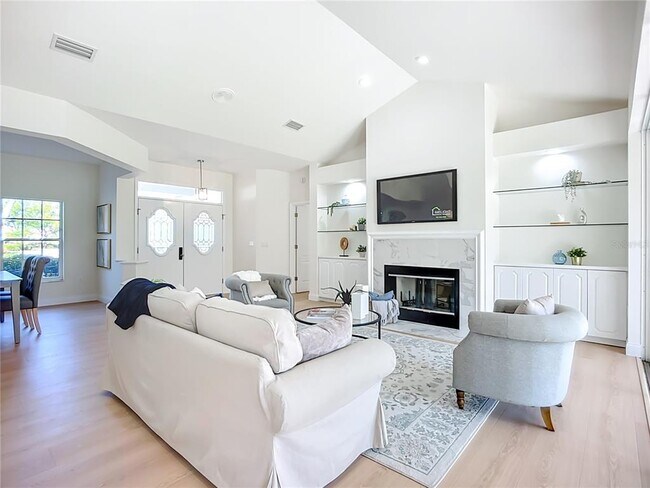 Foto del edificio - 2960 Sandringham Pl