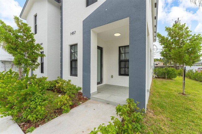Foto del edificio - 1457 NW 2nd Ave