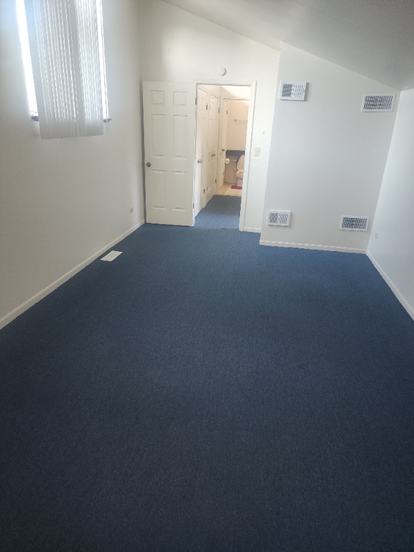 Building Photo - 12832 Mozart St