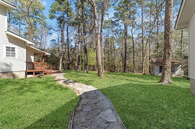 Building Photo - 28 Stony Creek Dr