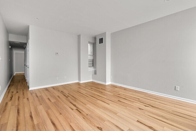 Foto del edificio - 2110 E Fayette St