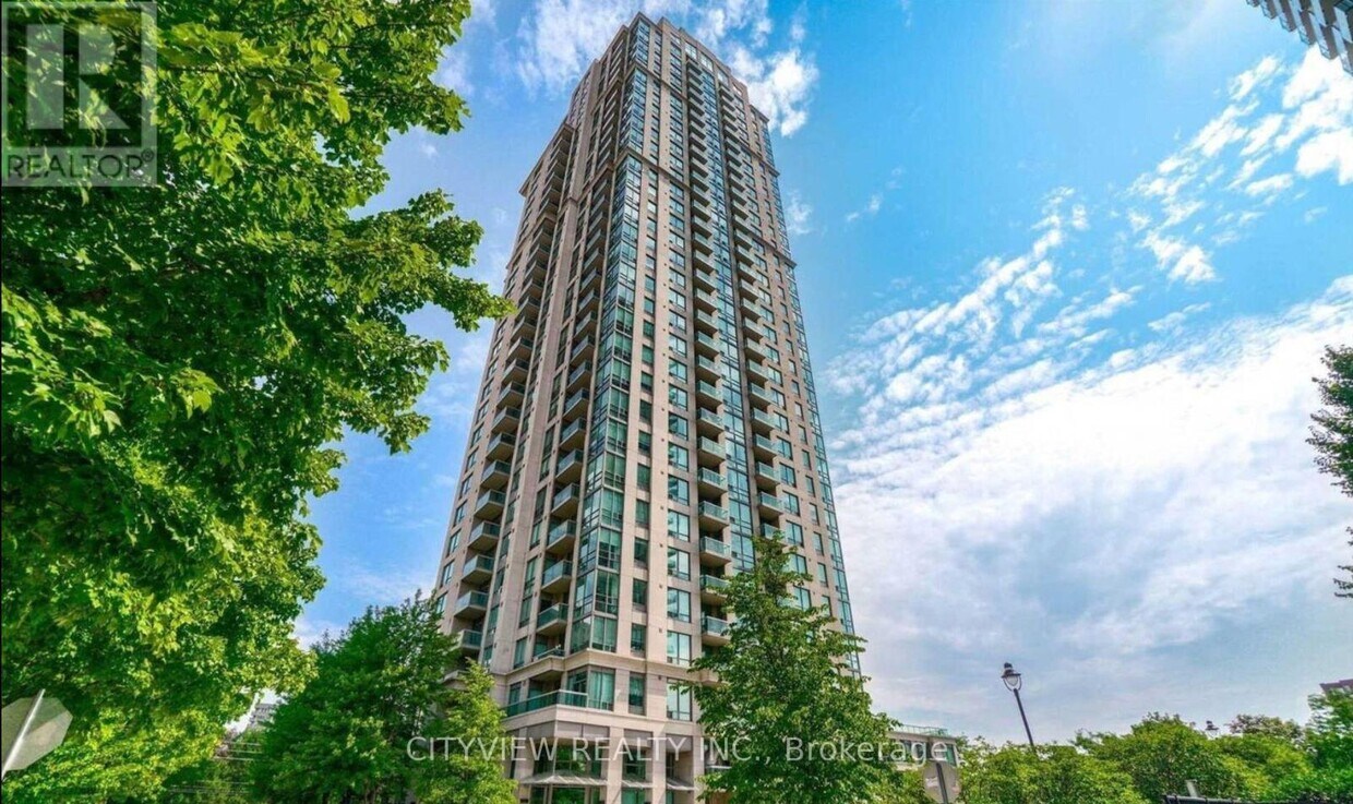 Primary Photo - 3504 Hurontario St