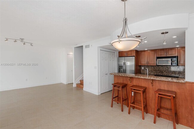 Foto del edificio - 4520 SW 68th Ct Cir