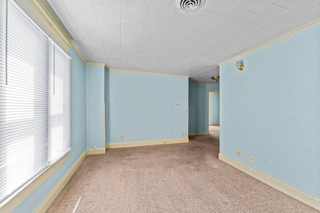 Building Photo - 838 Frederick St