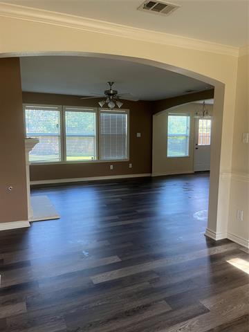 Building Photo - 636 Fossil Wood Dr