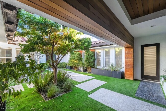 Foto del edificio - 72 Panorama Crest Ave