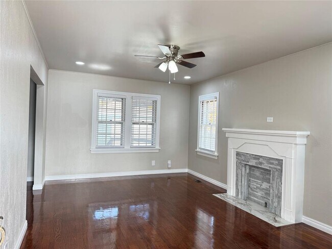 Building Photo - 3117 NW 23rd St