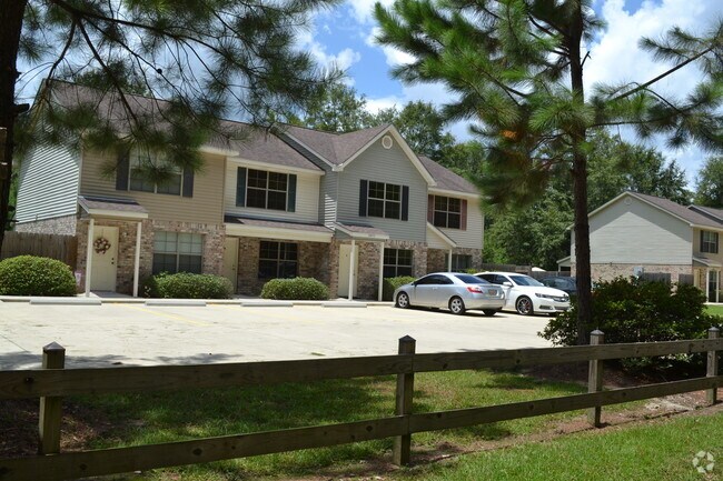 Building Photo - 43073 W Pleasant Ridge Rd