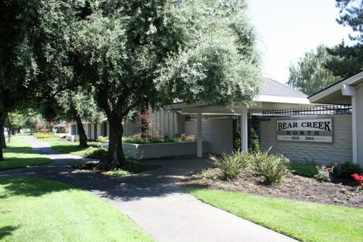 Primary Photo - 2954 M St