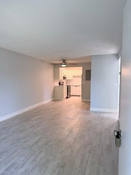 Photo - 2109 SE Edler Dr Apartment