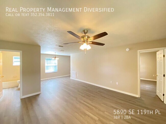 Building Photo - 5890 SE 119th Pl