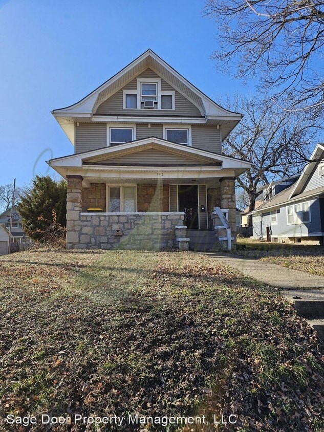 Primary Photo - 3 br, 1 bath House - 142 Lawn Avenue