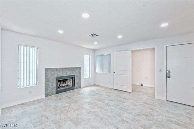 Foto del edificio - 1870 Nebula Dr