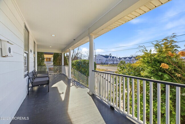 Foto del edificio - 343 Norwood Ave