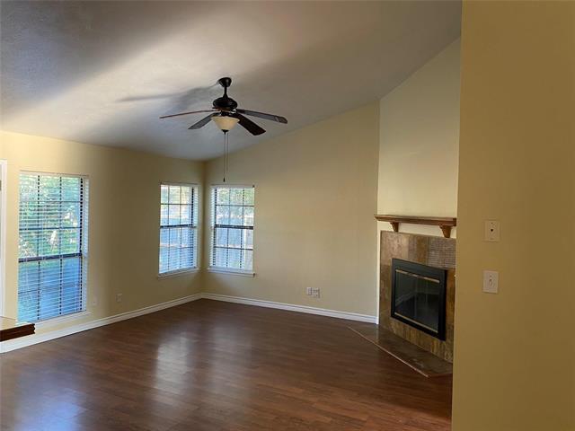 Building Photo - 6800 Darton Dr