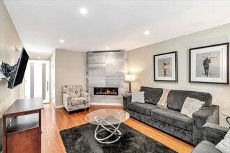 Building Photo - 501 Atlanta St