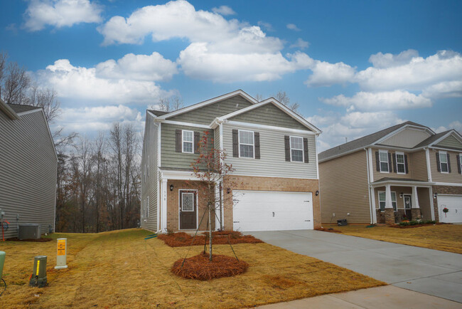 Building Photo - 538 King Clover Ln