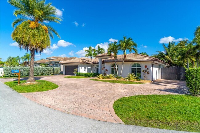 Foto del edificio - 15260 SW 143rd St
