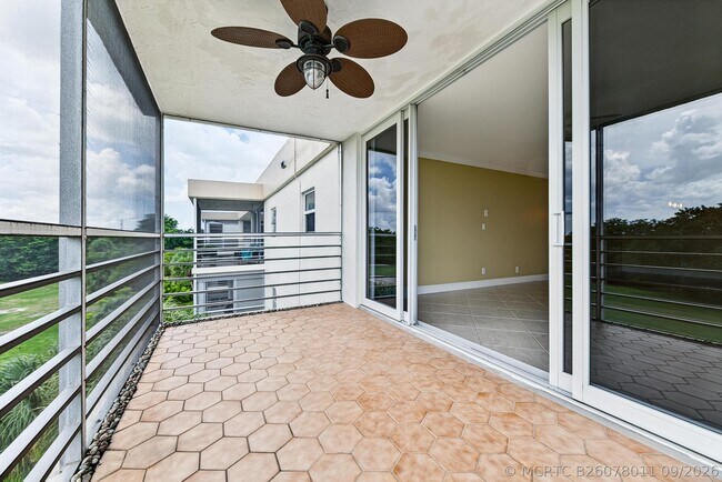 Building Photo - 4000 Cypress Grove Way