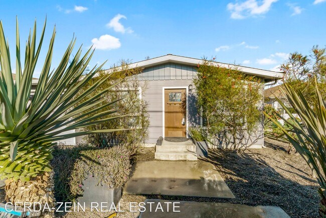 Building Photo - 3 br, 2 bath House - 415 Maitland Dr