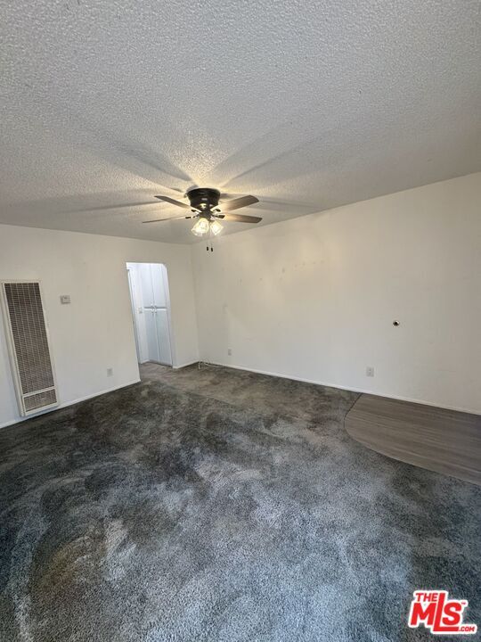 Foto del edificio - 1603 W 224th St