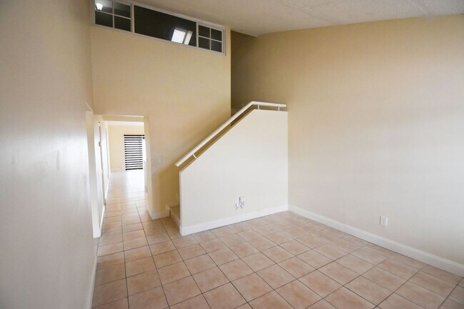 Building Photo - 11520 NW 89th Ave