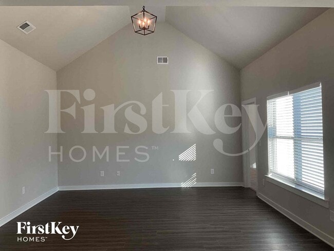 Building Photo - 145 Avalon Wy