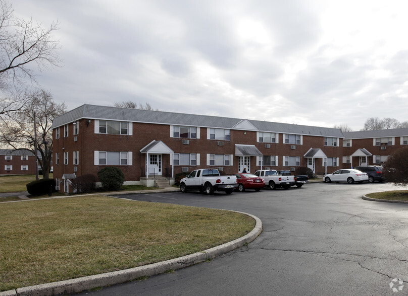 Valley Brook Apartments Rentals - Aston, PA | Apartments.com