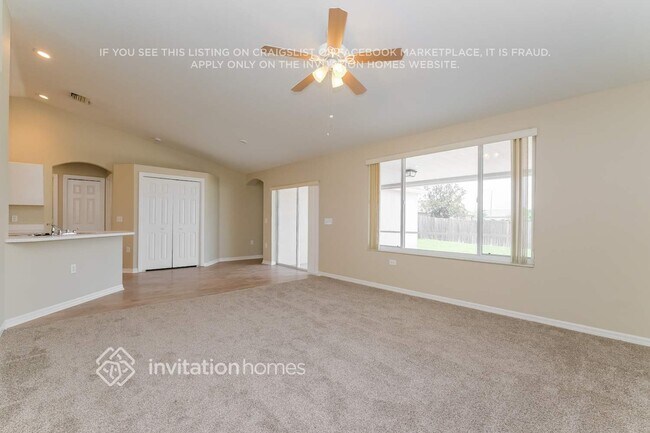 Foto del edificio - 12853 Raysbrook Dr