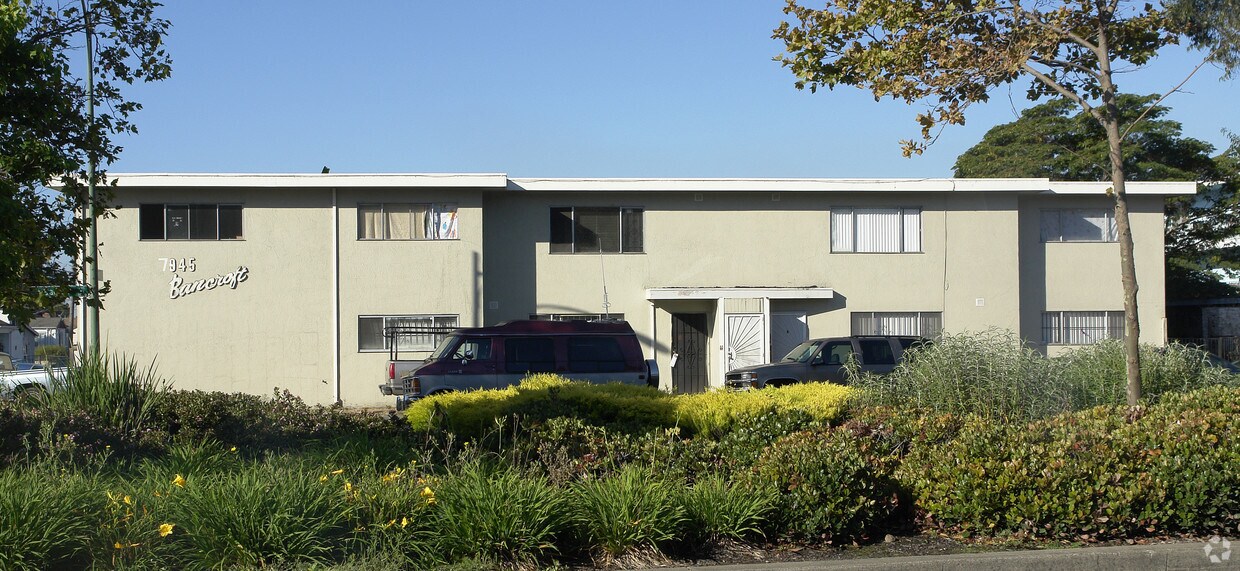 7945 Bancroft Ave, Oakland, CA 94605 Apartments in Oakland, CA