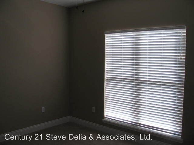 Building Photo - 4 br, 2 bath House - 1638 Line Drive