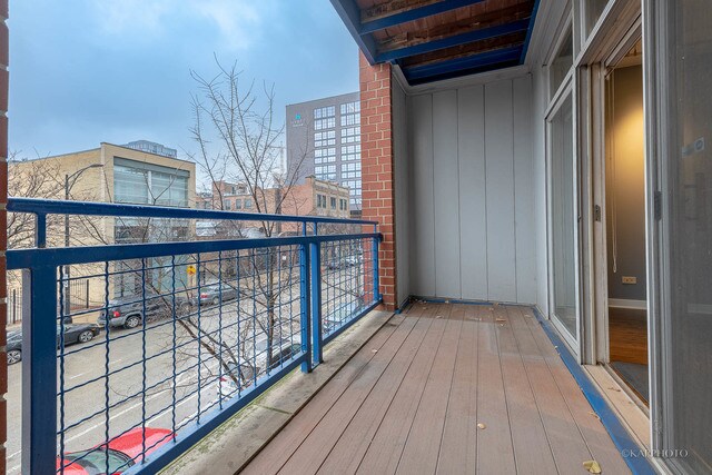 Foto del edificio - 1151 W Washington Blvd