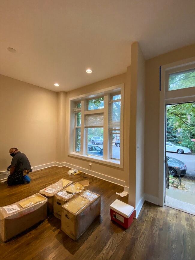 Building Photo - 2014 W Huron St