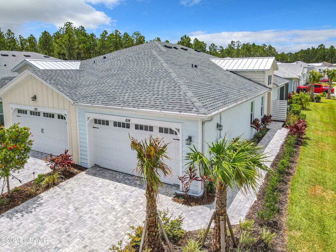 Primary Photo - 614 Coral Reef Way
