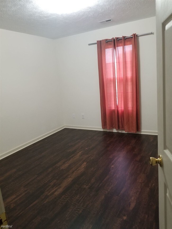 Foto del edificio - 3 br, 2 bath House - 2501 Rothbury Way