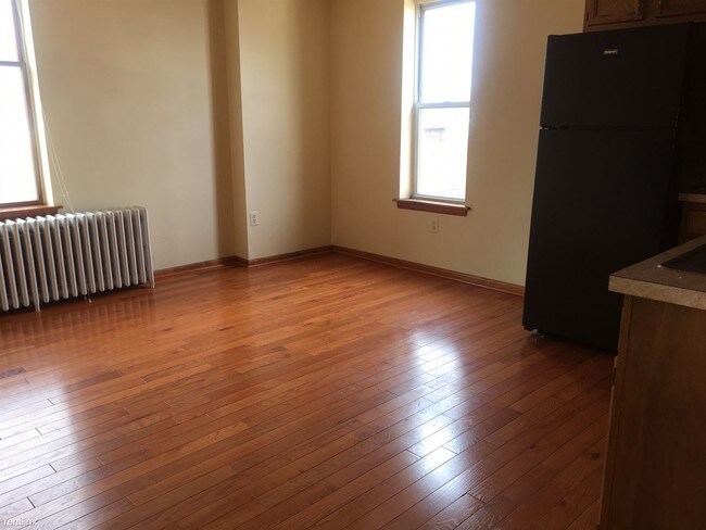 Foto del edificio - 1541 W Porter St