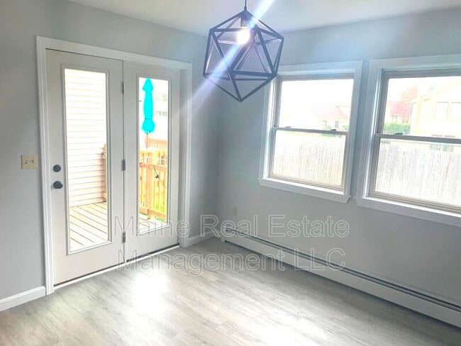 Building Photo - 307 Husson Ave