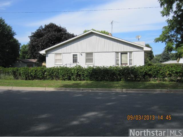 Building Photo - 1352 MacArthur Ave