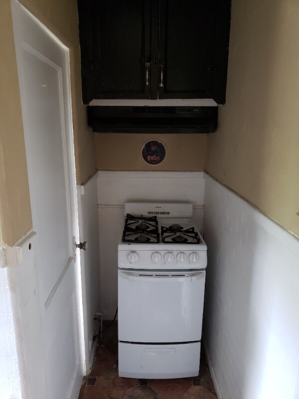 2801 Taylor Ave Unit First floor Front Deck, Parkville, MD 21234 Room