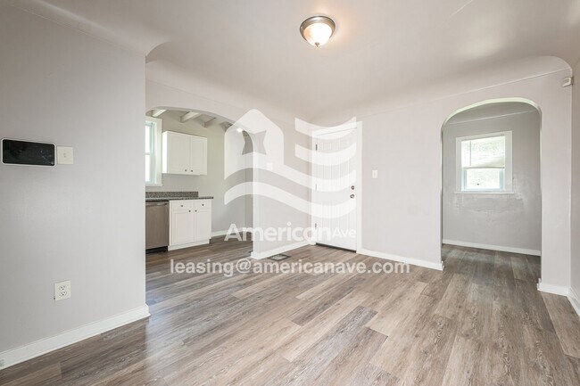 Foto del edificio - 1101 Fairdale St