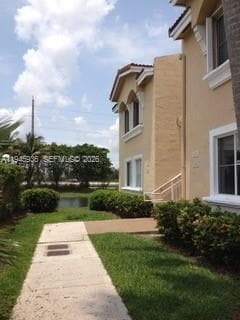 Foto del edificio - 4744 NW 114th Ave