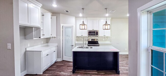 Foto del edificio - 8440 Jay St