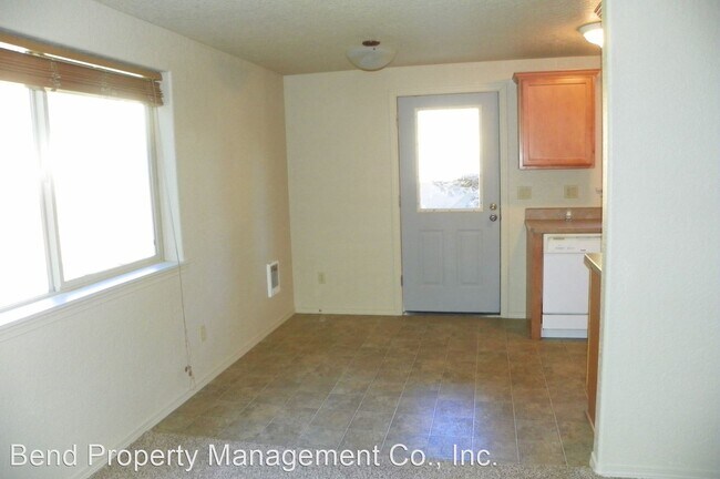 Building Photo - 1431 Lucinda Ct