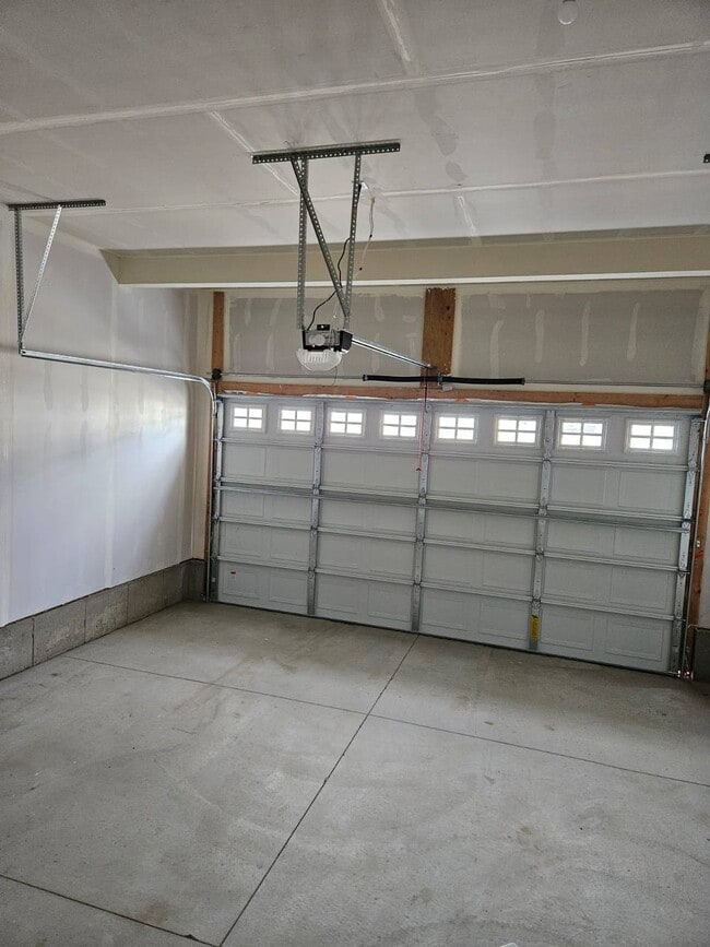 Foto del edificio - 1029 W Coral Charm Wy