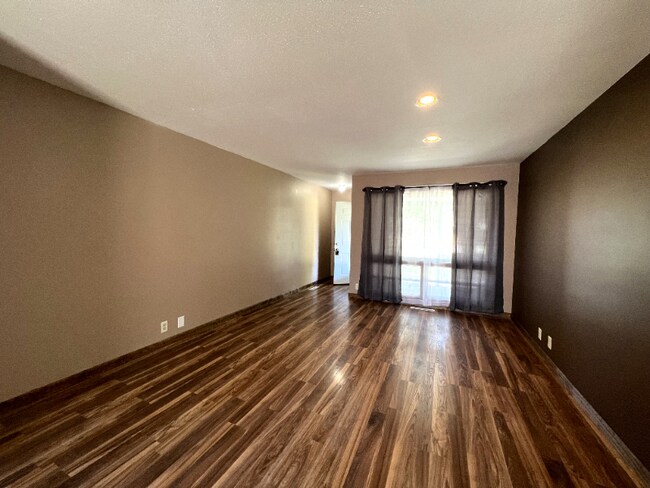 Foto del edificio - 7509 E Morris St