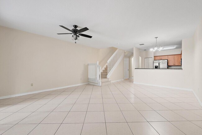 Foto del edificio - 1925 Alamanda Way