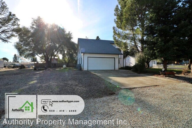Foto del edificio - 3 br, 2 bath House - 1701 Victor Ave